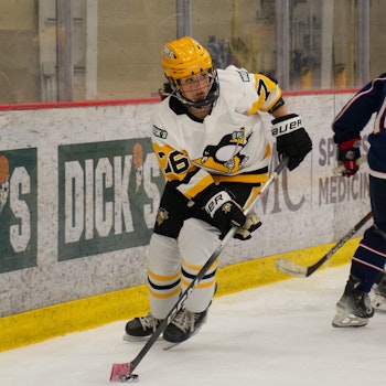 Mia Banaszak's Ice Hockey profile photo