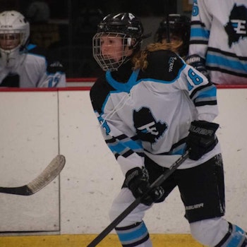 mikaela furt's Ice Hockey profile photo